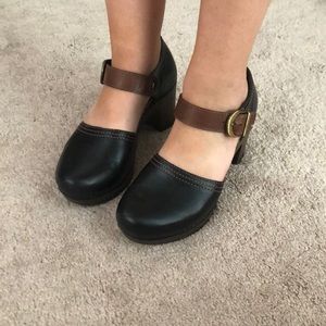 Dansko Mary Jane clogs - Black, Size 39 (US 8 1/2)